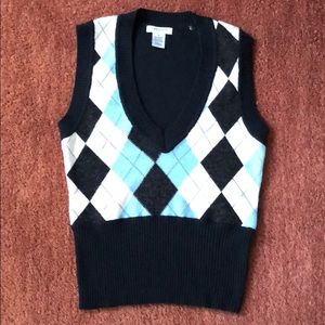 Sweater vest